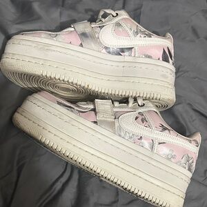 Floral Pink NIKE SOLD out Rare 2k AFa1 Vandals